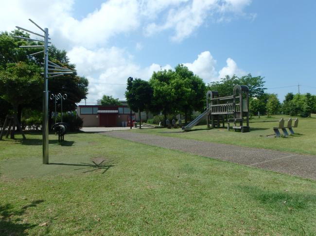 あらみや公園　遊具