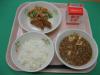822kcal  ごはん　牛乳　揚げギョーザ　もやしのナムル　麻婆豆腐