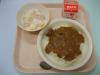 970kcal  牛乳　カレー　福神漬　フルーツミルクゼリー