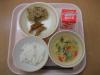 784カロリー　牛乳　ご飯　ギョーザ　ヤーコンチャプチェ　中華風コーンスープ