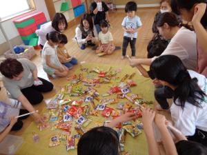 親子レク　お菓子つり2