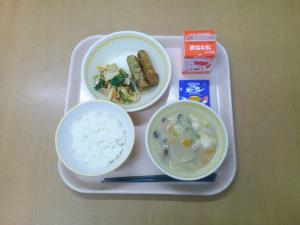 774キロカロリー  白飯  牛乳  竹輪のかわりあげ  もやしと揚げの甘酢あえ  けんちんみそ汁