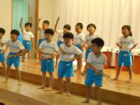 4歳児　太鼓の踊り