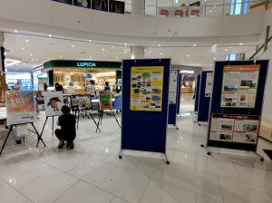 R7販売会写真②