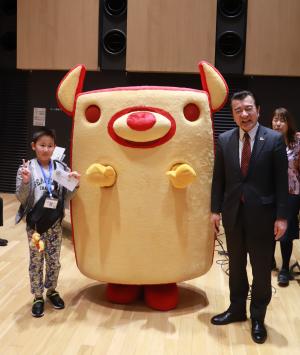 カミーノ100万人突破