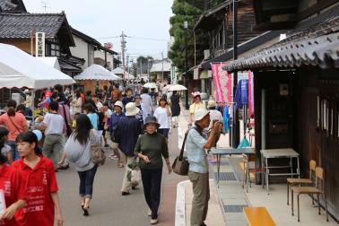 北国街道野々市の市