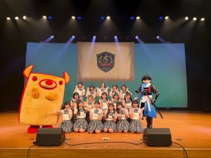 アイドル部のみなさんと記念撮影